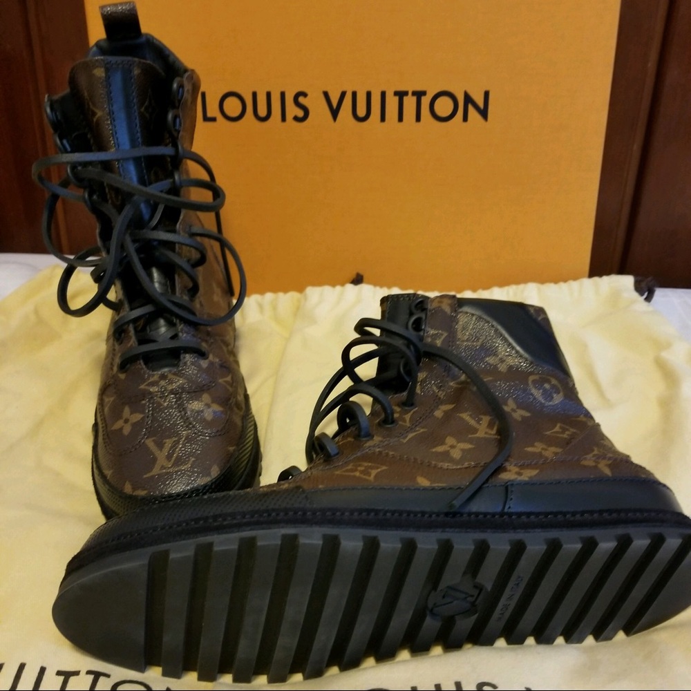 Louis Vuitton Eldorado Boots NEW 37.5